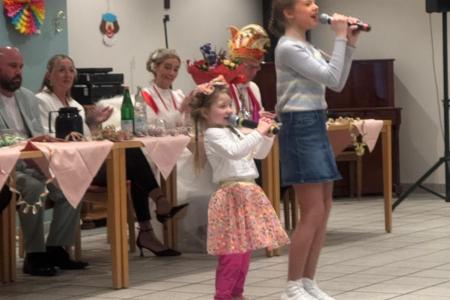 Bühnenpremiere für Samira und Leni